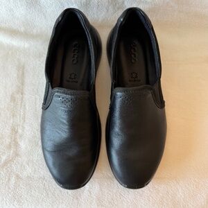 ECCO slip-on shoe